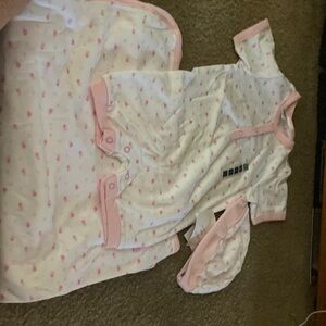 Infants 6 to 12 months matching hat, onezee, and blanket